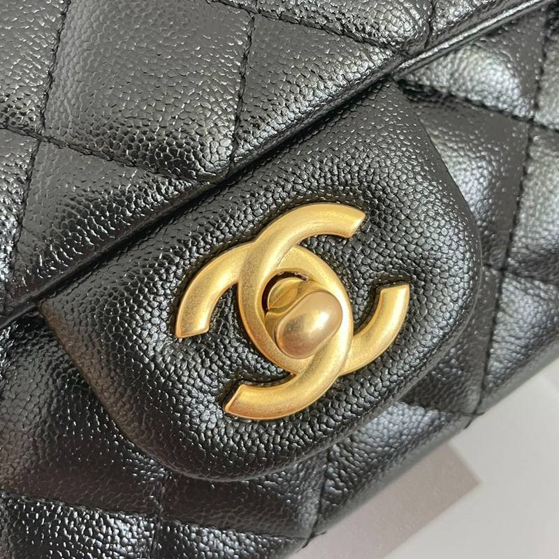 henvise Inspicere I øvrigt How about the price of the French Chanel Mini CF AS2431 flap bag on the official  website of China?